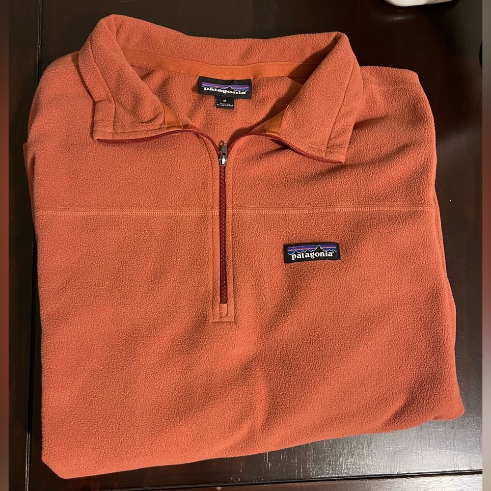 Patigonia sweater